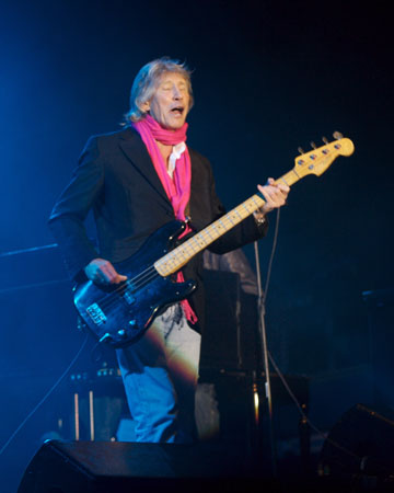 Roger+waters+bass