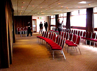 Spot Linda and Jens ...