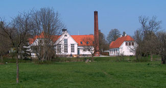 Domus Felix from behind, again photographed by Henrik Gttrup 