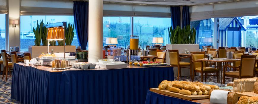 A nice breakfat is included